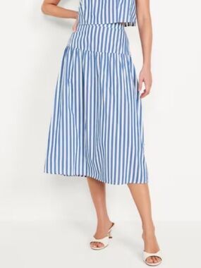 Old Navy Blue and White Striped Elastic-Waist Skirt